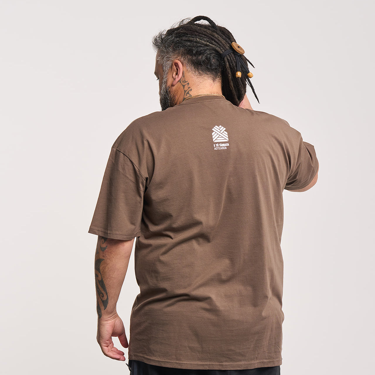VALUABLE MEN’S TEE